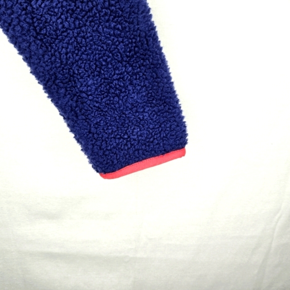 Vineyard Vines 3/4 zip Fleece Pullover. Blue With Red And Pink Trim. XXS - Picture 13 of 16